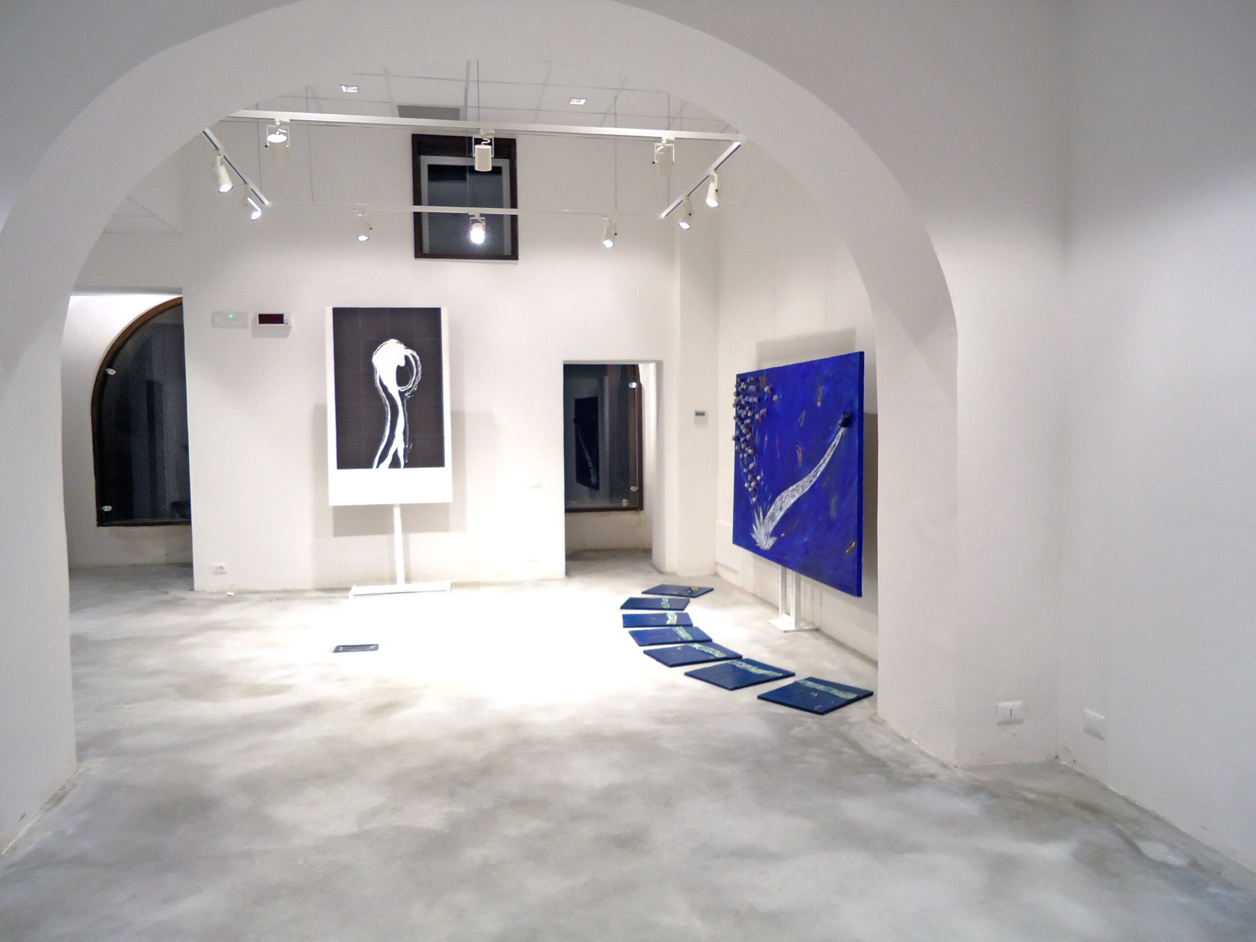 mostra e illuminazione